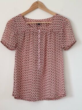 GAP Boho Chic Sheer Pink Chevron Button-Front Women's Top